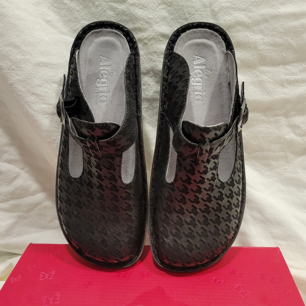 Alegria Classic - Houndstooth Maxi clogs - women's size 38 - Picture 9 of 16